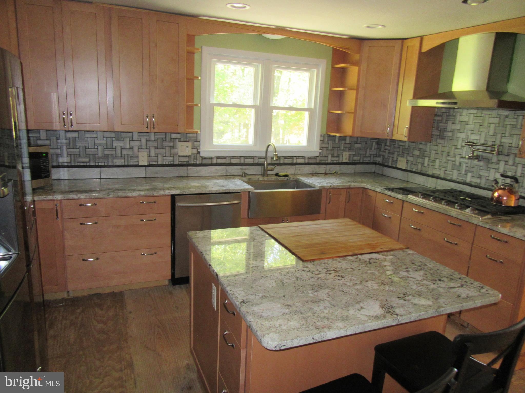 205 Fern Road Southampton, PA 18966 - Photo 5 of 14 Gallery Image 5