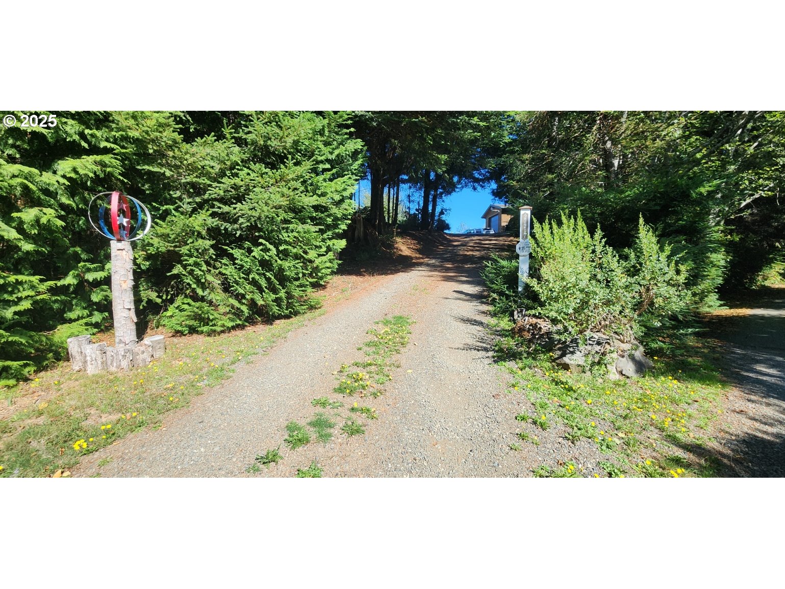 27217 Eighty Acres Road Gold Beach, OR 97444 - Photo 35 of 41 View
