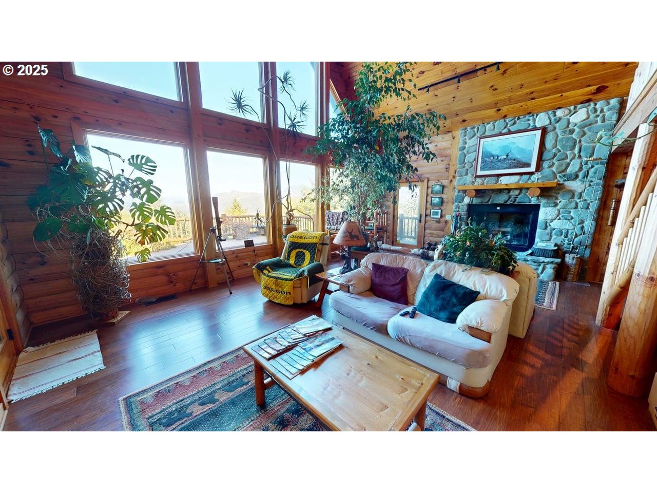 27217 Eighty Acres Road Gold Beach, OR 97444 - Photo 4 of 41 Gallery Image 4