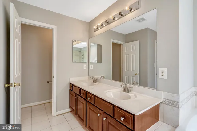 $988,000 | 8605 Ellis Ford Place, Gainesville, VA 20155