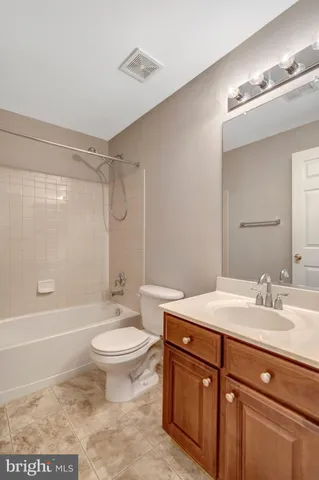 $988,000 | 8605 Ellis Ford Place, Gainesville, VA 20155