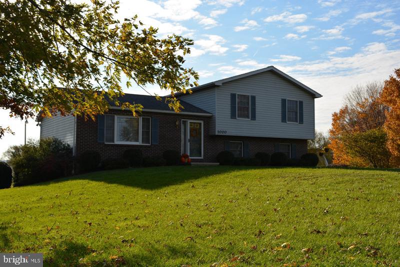 1000 Georgetown Road Paradise, PA 17562 - Photo 2 of 28