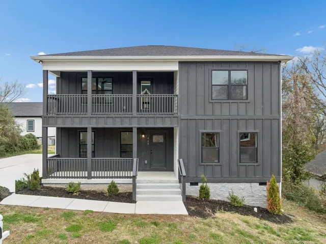 $458,900 | 420 West 5th Street, Columbia, TN 38401