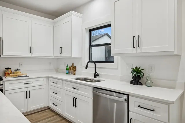 $458,900 | 420 West 5th Street, Columbia, TN 38401