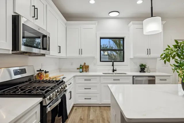 $458,900 | 420 West 5th Street, Columbia, TN 38401