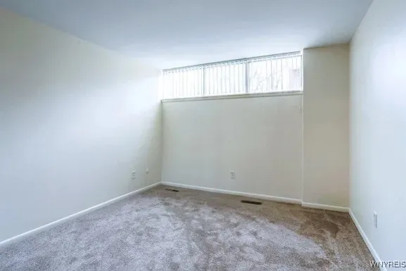 $1,315 | 1525 Amherst Manor Drive, Amherst, NY 14221