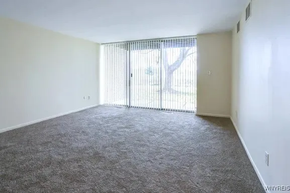 $1,315 | 1525 Amherst Manor Drive, Amherst, NY 14221