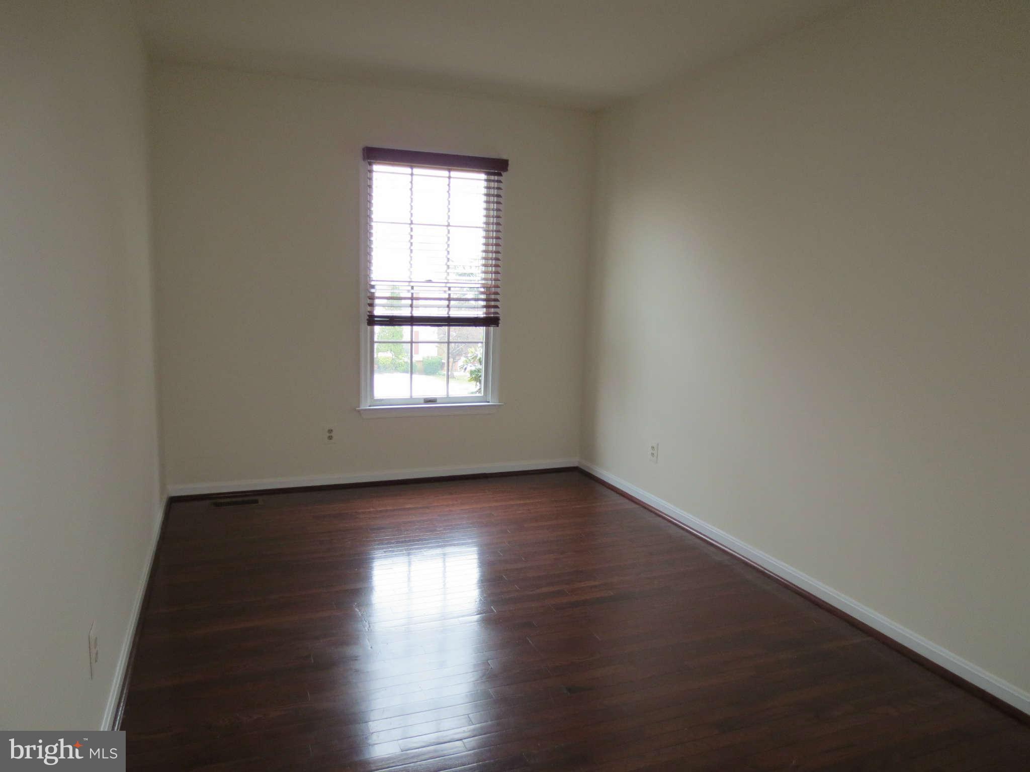 10 Burns Road Stafford, VA 22554 - Photo 20 of 30 Upper level bedroom with hardwood floors