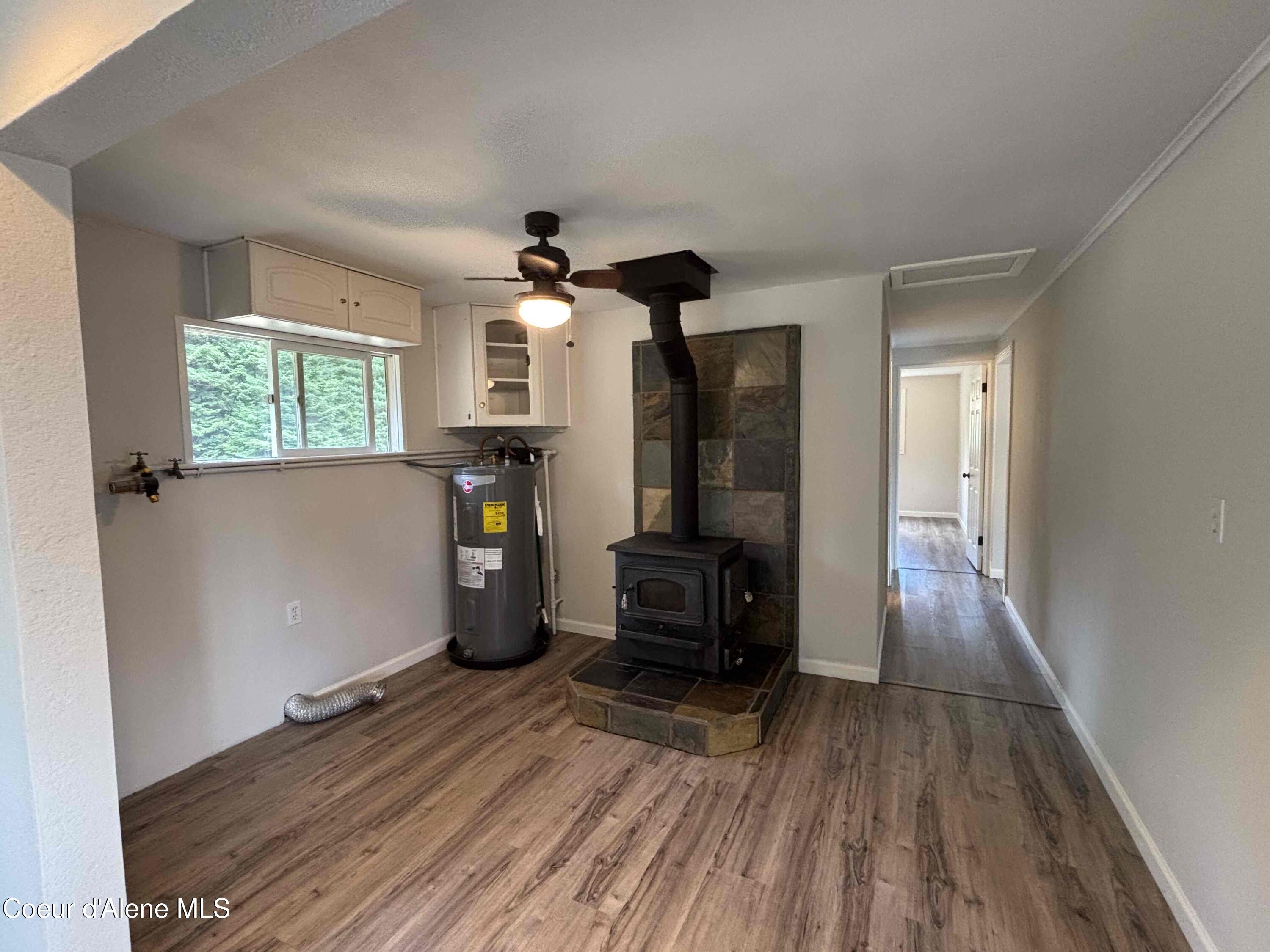 118 Walsh Way Sandpoint, ID 83864 - Photo 20 of 46 laundry area