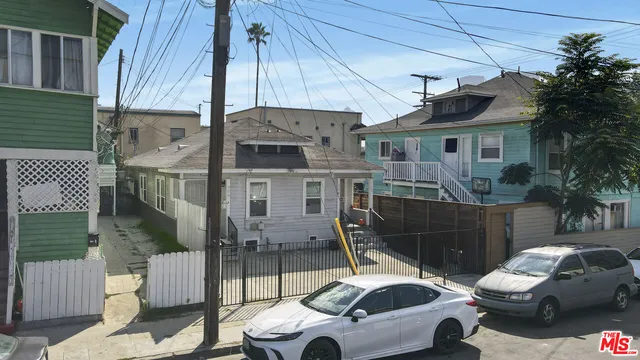 $699,000 | 306 North Bixel Street, Los Angeles, CA 90026