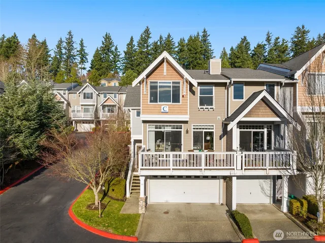 $899,950 | 23120 Southeast Black Nugget Road, Unit C1, Issaquah, WA 98029
