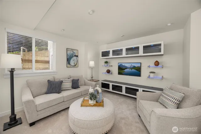 $899,950 | 23120 Southeast Black Nugget Road, Unit C1, Issaquah, WA 98029