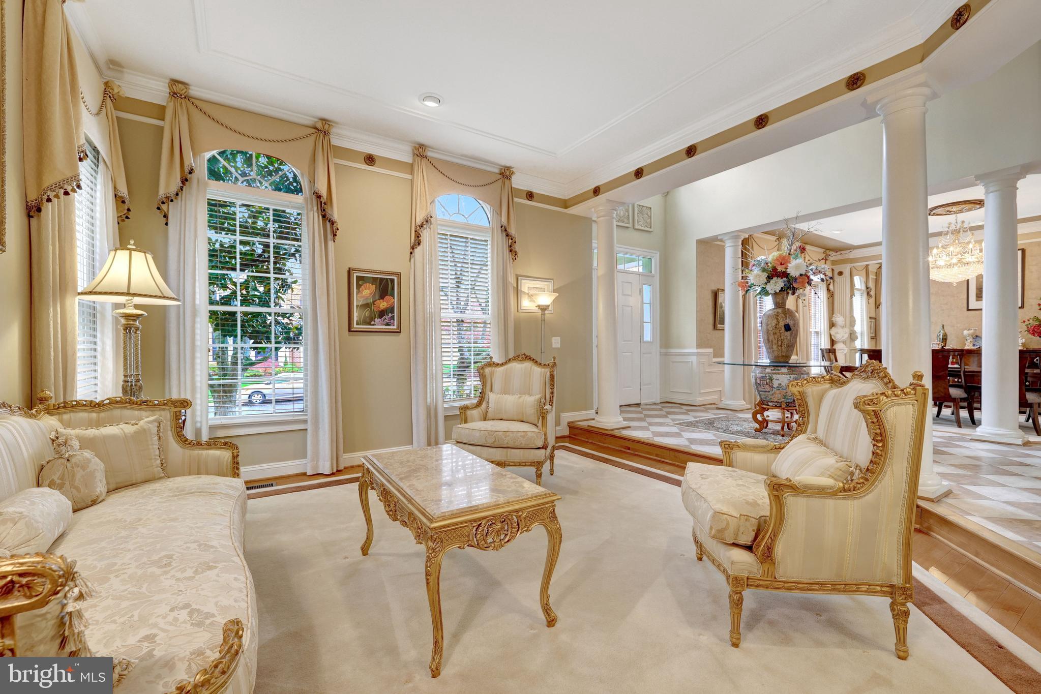 20443 Cliftons Point Street Sterling, VA 20165 - Photo 5 of 32 Formal Living room