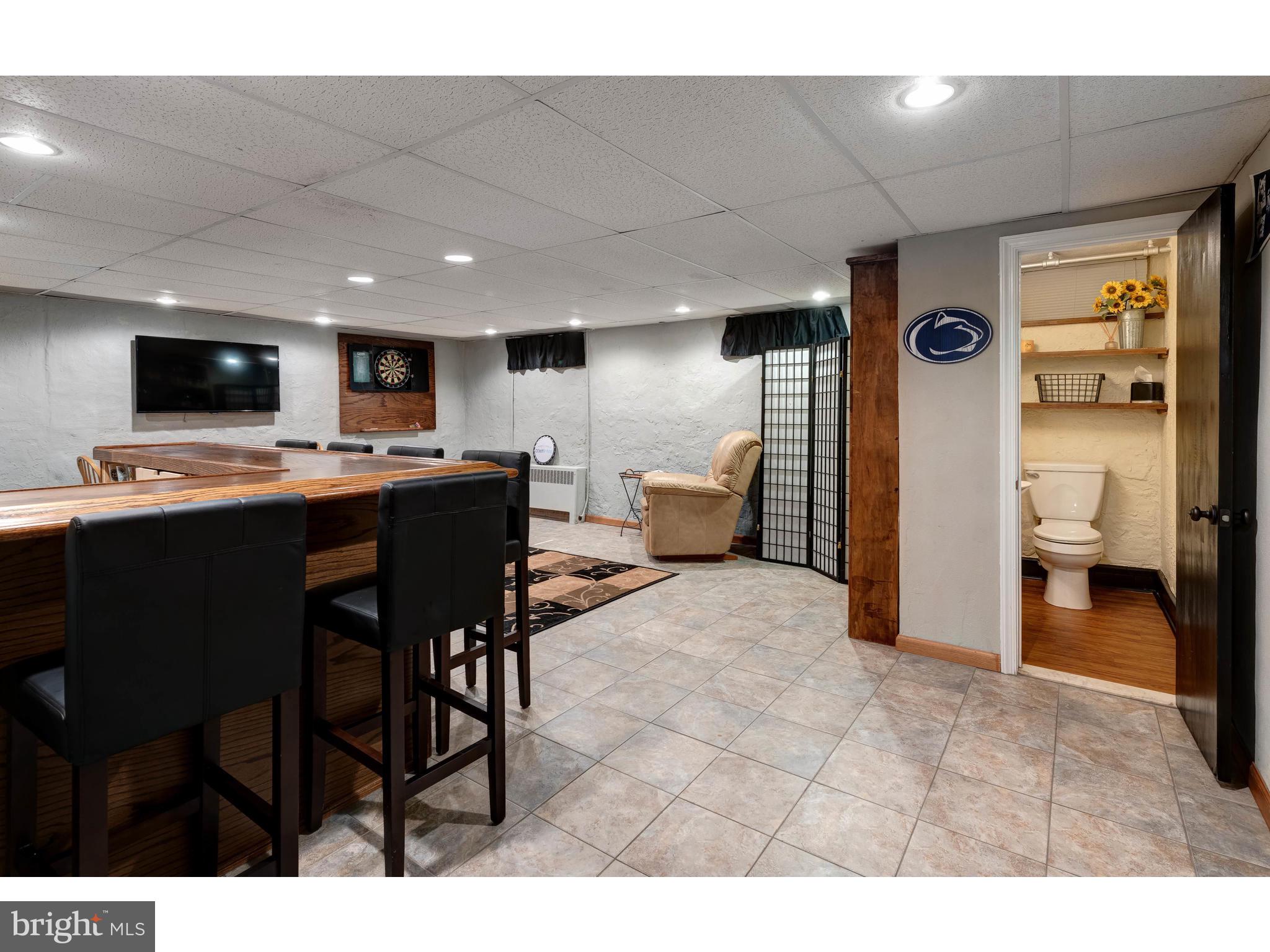1501 Manoa Road Wynnewood, PA 19096 - Photo 38 of 43