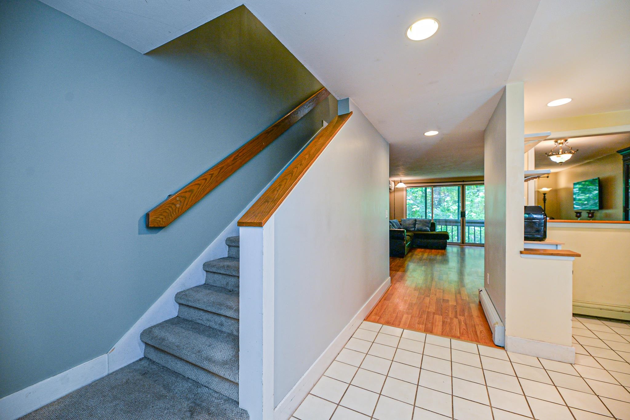 40 Brookside Drive Stratham, NH 03885 - Photo 7 of 28