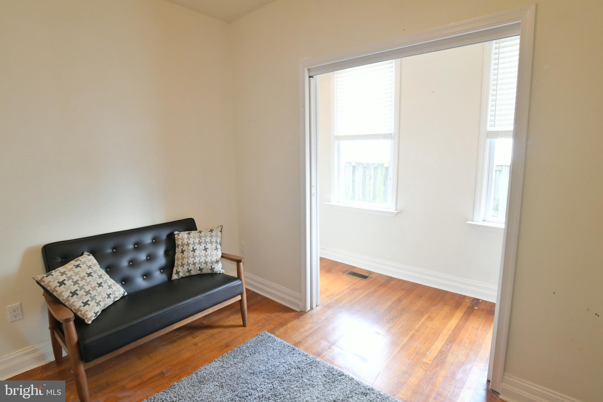 4011 Falls Road Baltimore, MD 21211 - Photo 17 of 48 Gallery Image 17