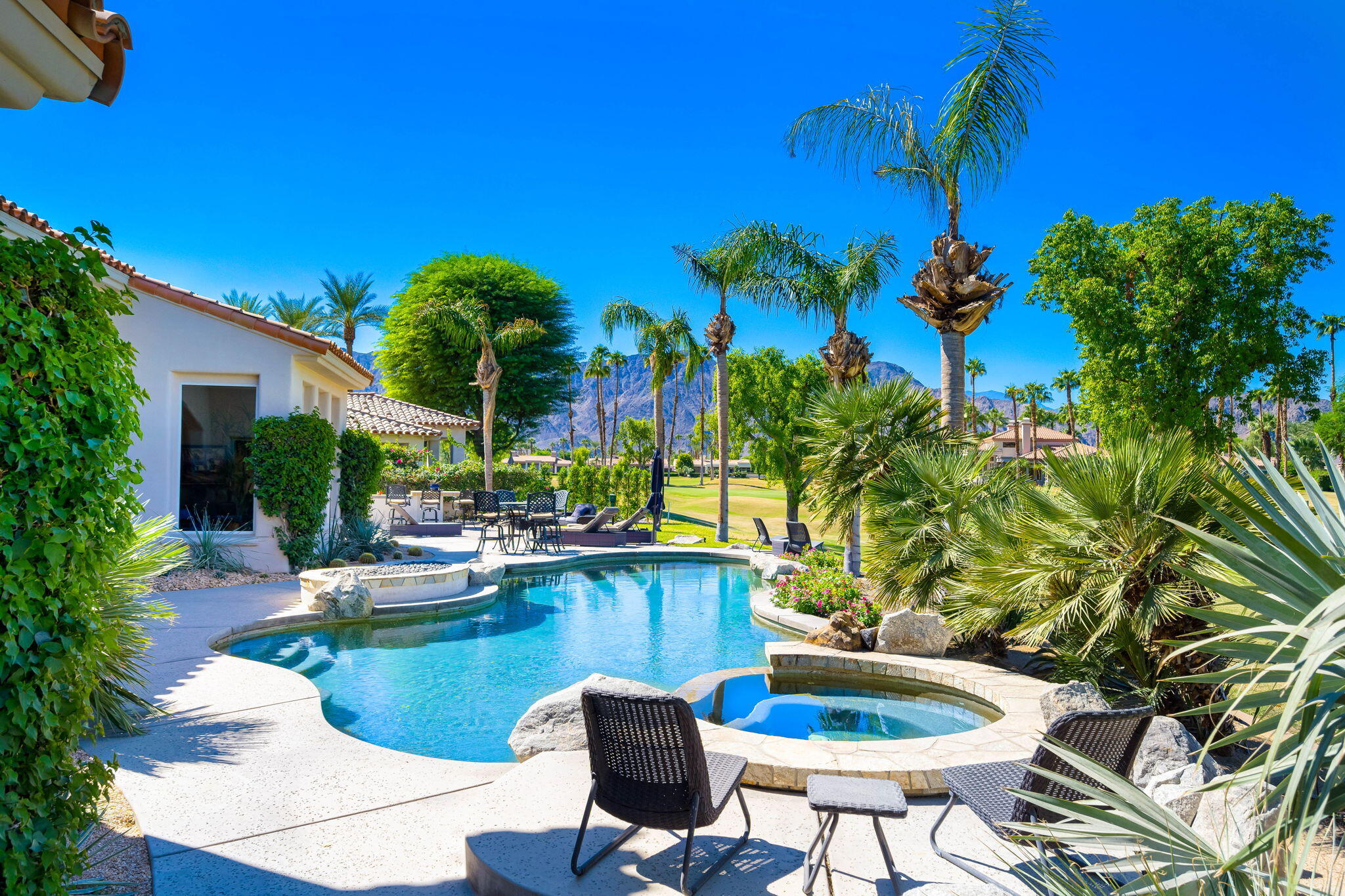 79290 Cetrino La Quinta, CA 92253 - Photo 41 of 74 a view of a chairs and table in a patio
