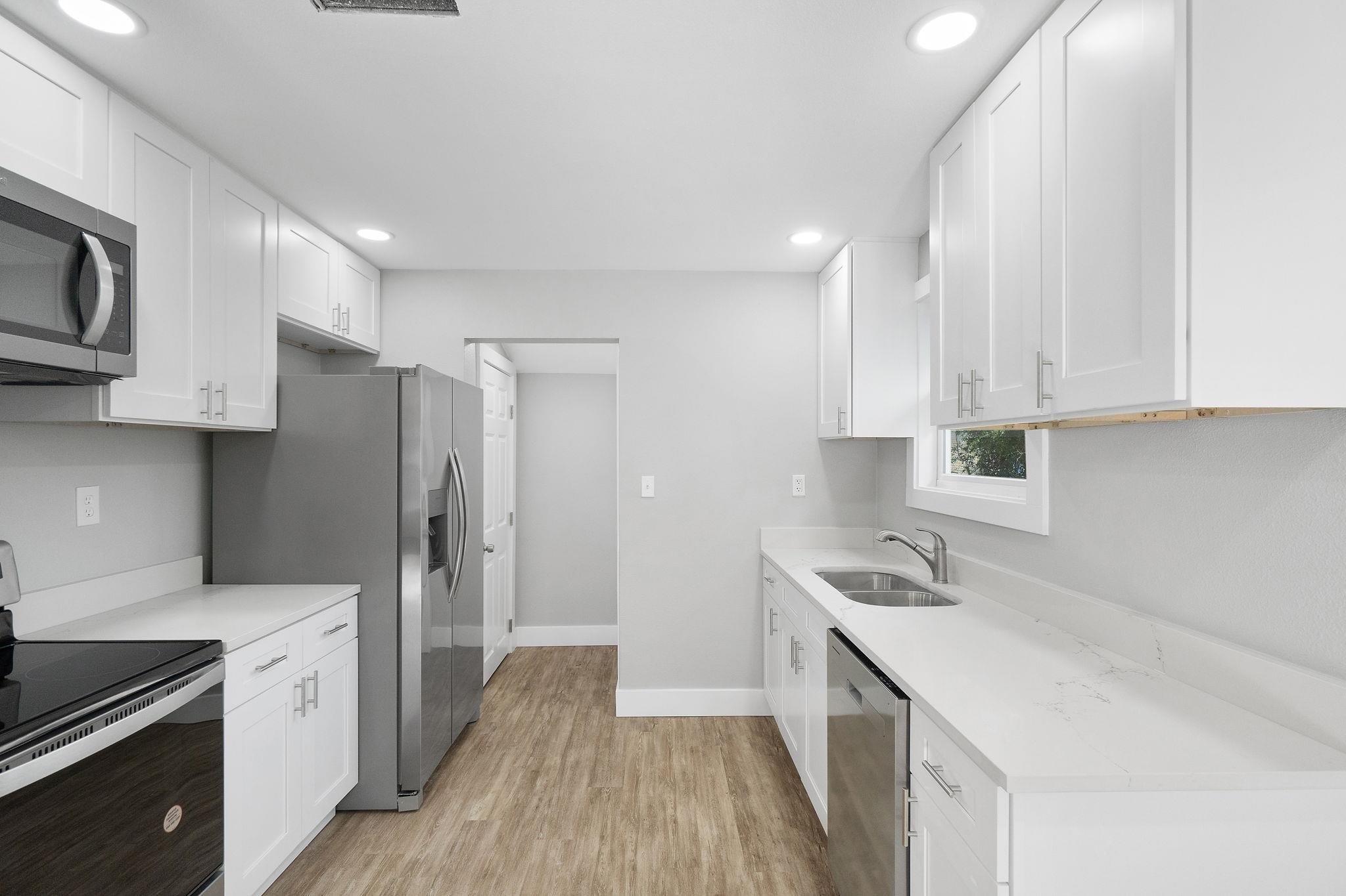 18 Milton Road Pensacola, FL 32507 - Photo 15 of 30