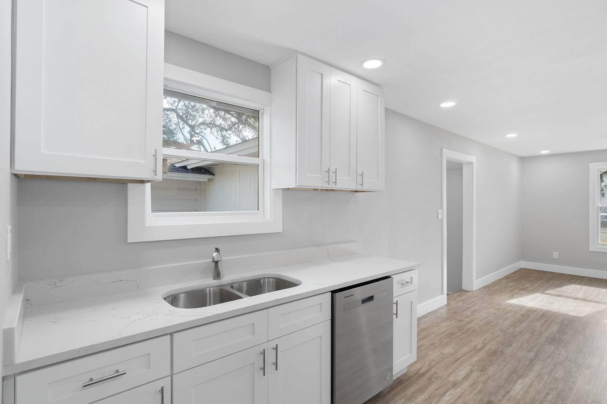 18 Milton Road Pensacola, FL 32507 - Photo 17 of 30