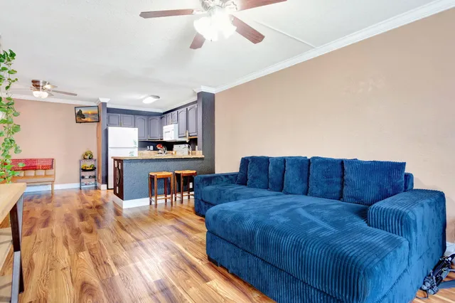 $182,000 | 10852 Royal Palm Boulevard, Unit 10852, Coral Springs, FL 33065