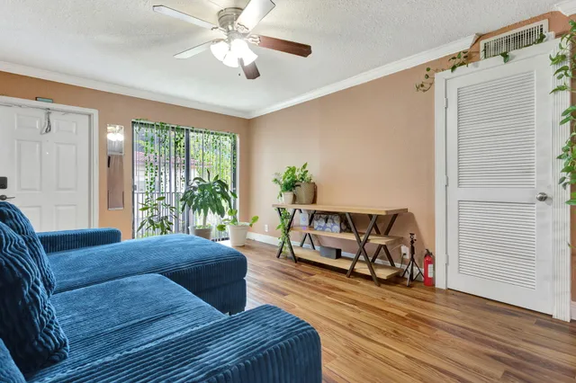 $182,000 | 10852 Royal Palm Boulevard, Unit 10852, Coral Springs, FL 33065