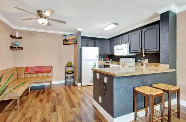 $182,000 | 10852 Royal Palm Boulevard, Unit 10852, Coral Springs, FL 33065