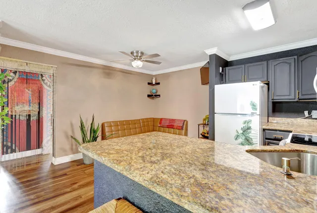 $182,000 | 10852 Royal Palm Boulevard, Unit 10852, Coral Springs, FL 33065