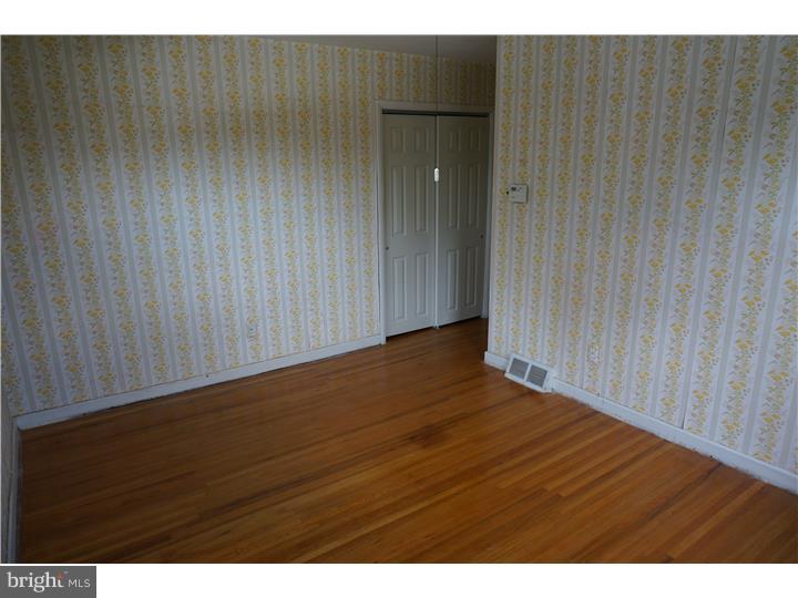 33 North Trooper Road Norristown, PA 19403 - Photo 9 of 14 Bedroom