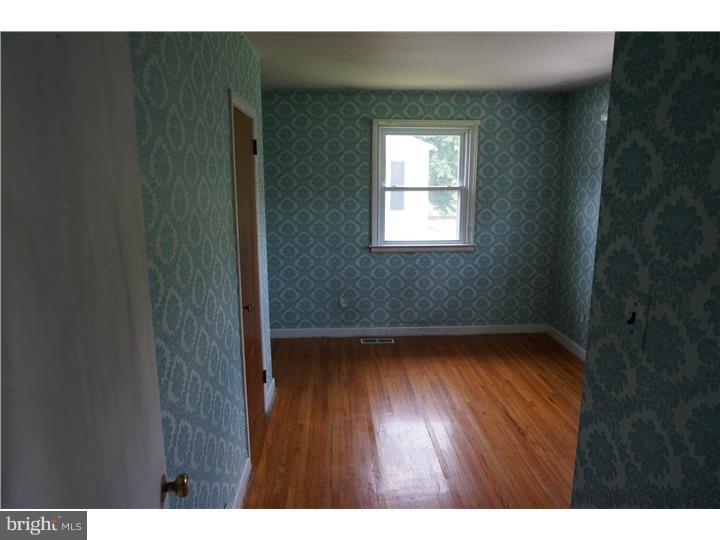 33 North Trooper Road Norristown, PA 19403 - Photo 10 of 14 Bedroom