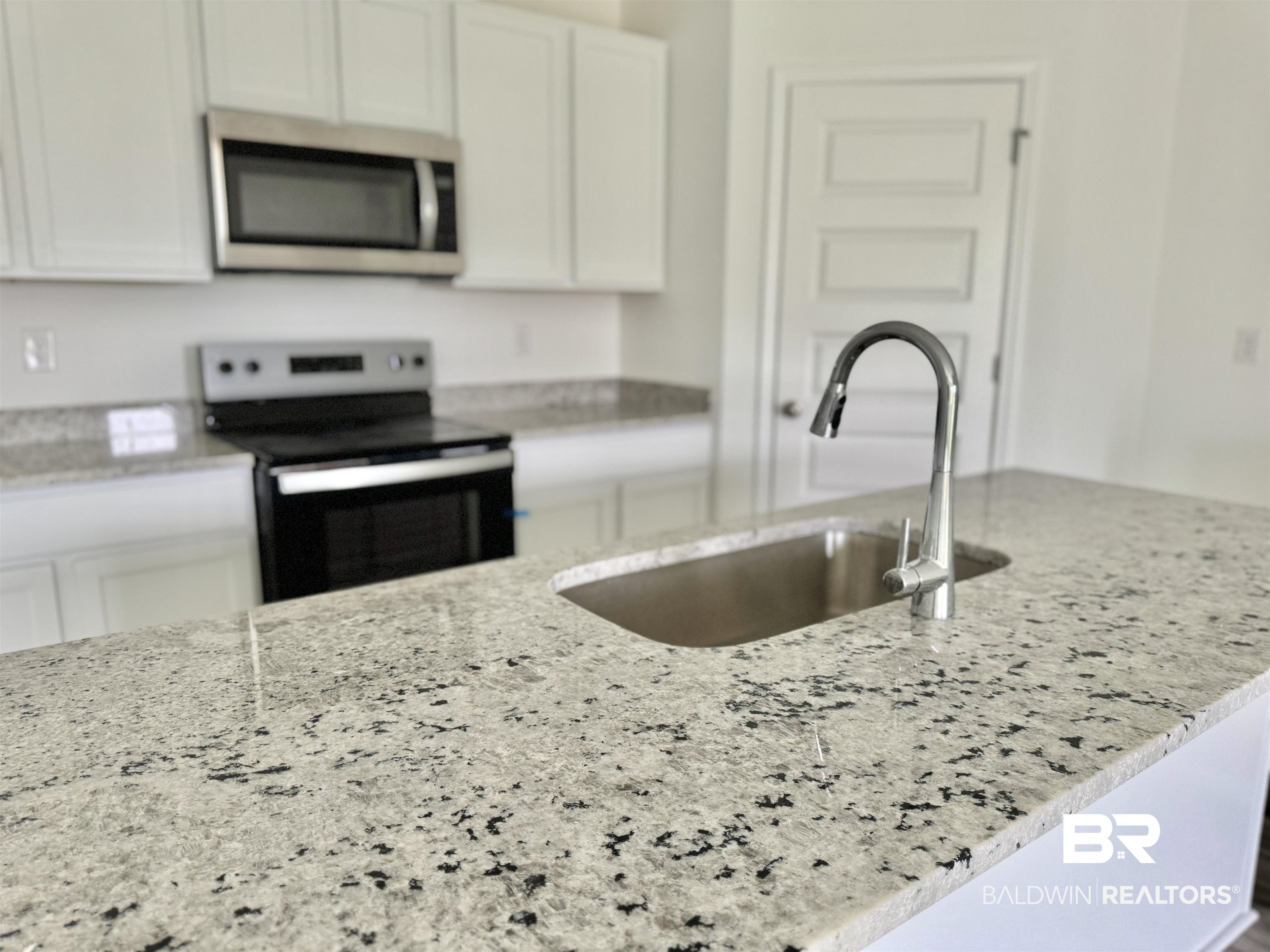 1256 Hayward Loop Foley, AL 36535 - Photo 8 of 33