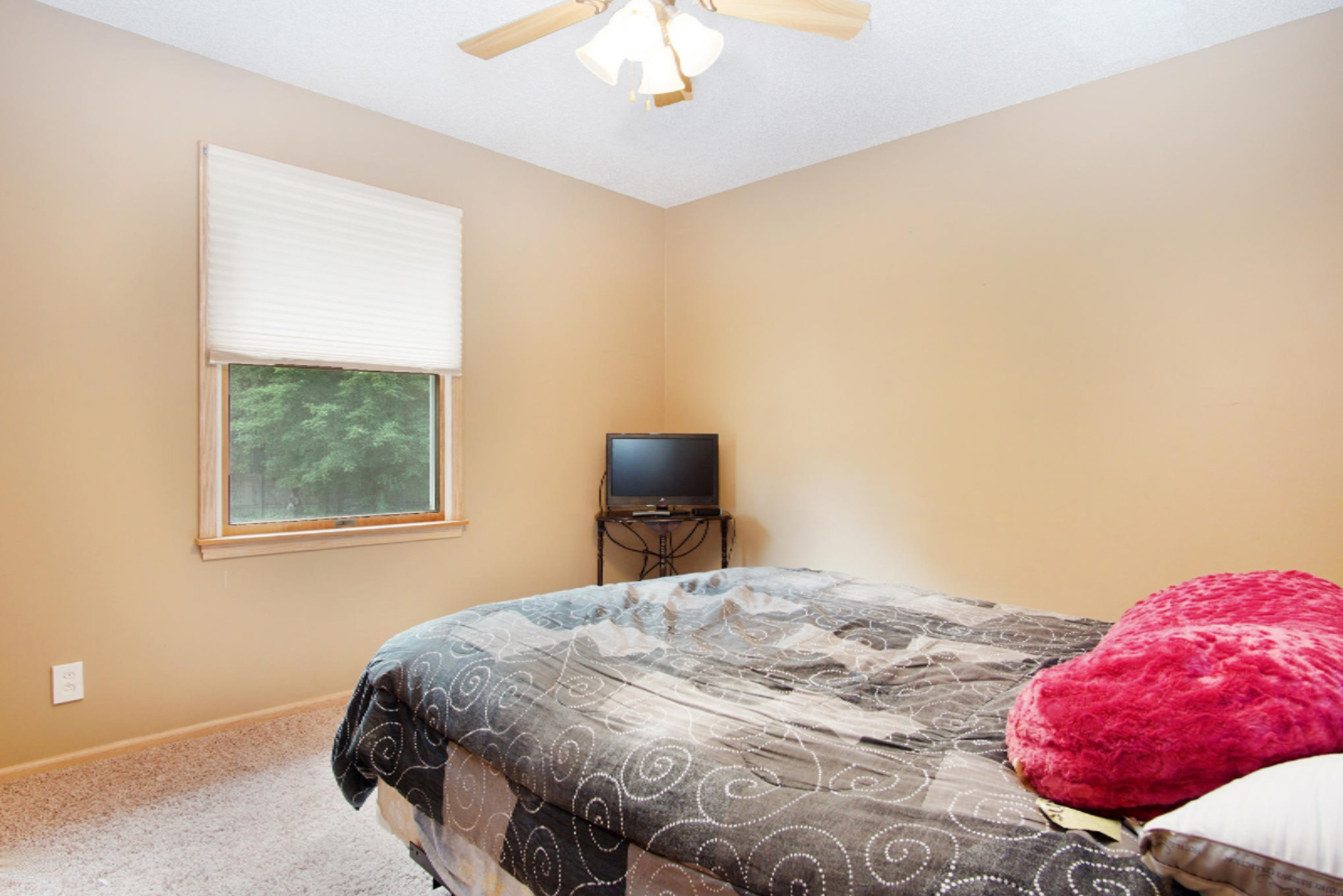 3949 Forest Edge Road Muskegon, MI 49442 - Photo 22 of 41 DSC09583-
