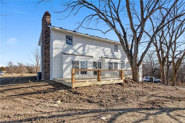 $548,500 | 26 Southwest 365th Road, Warrensburg, MO 64093