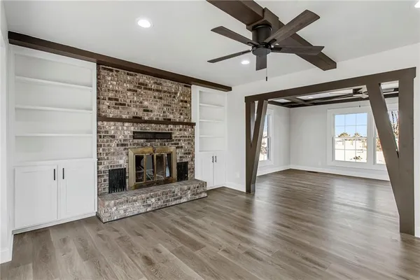 $519,900 | 26 Southwest 365th Road, Warrensburg, MO 64093