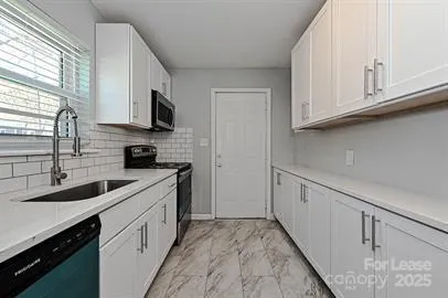 $1,345 | 1229 Effingham Road, Charlotte, NC 28208