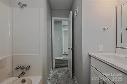 $1,345 | 1229 Effingham Road, Charlotte, NC 28208