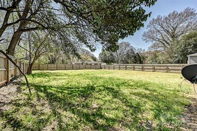 1229 Effingham Road Charlotte, NC 28208 - Photo 10 of 20