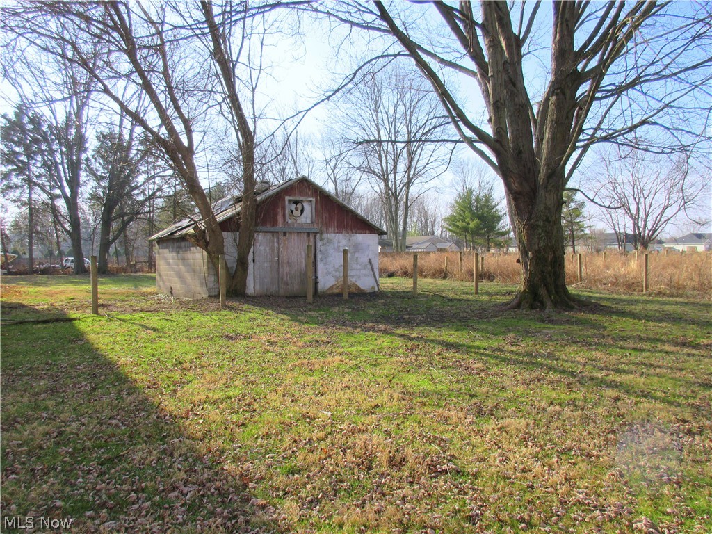 8922 Murray Ridge Road Elyria, OH 44035 - Photo 9 of 21 Gallery Image 9
