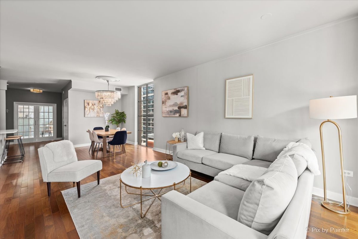 744 North Clark Street, Unit 705 Chicago, IL 60654 - Photo 11 of 31