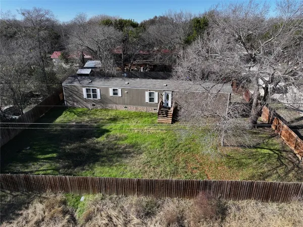 $129,900 | 144 9th Street, Whitney, TX 76692
