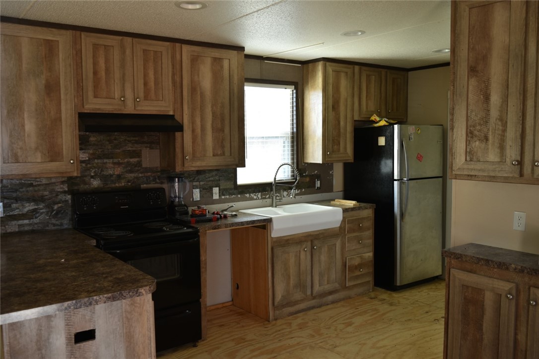 144 9th Street Whitney, TX 76692 - Photo 11 of 22