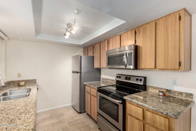 $1,250 | 1125 East Broadway Road, Unit 102, Tempe, AZ 85282