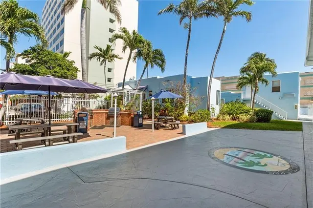 $3,500 | 315 Van Buren Street, Unit 106B, Hollywood, FL 33019