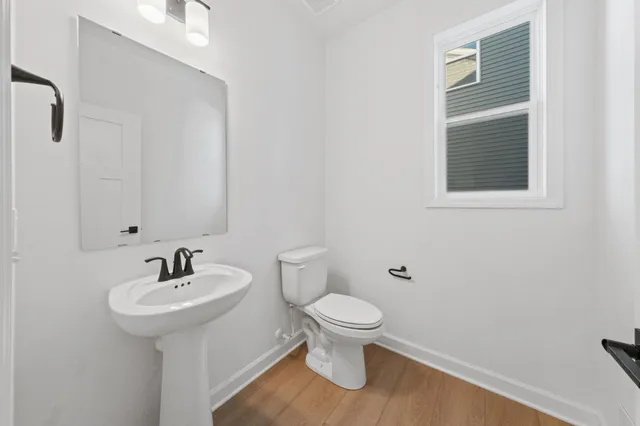 $589,567 | 325 Ravencroft Road, Waconia, MN 55387