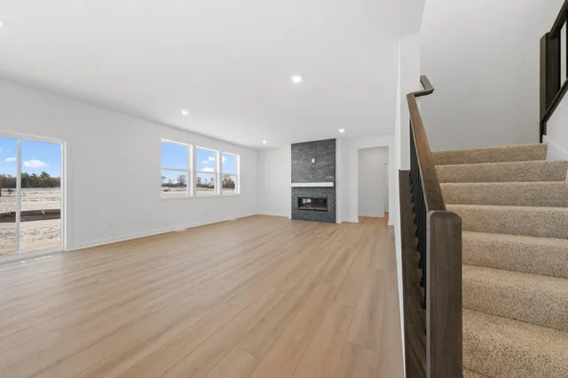 $589,567 | 325 Ravencroft Road, Waconia, MN 55387