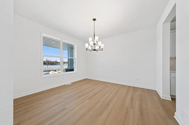 $589,567 | 325 Ravencroft Road, Waconia, MN 55387