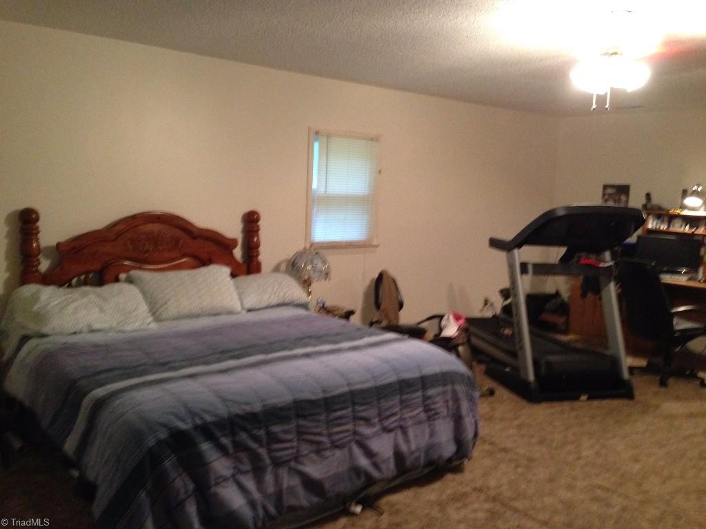 5331 George Miles Road Burlington, NC 27217 - Photo 13 of 14 Gallery Image 13