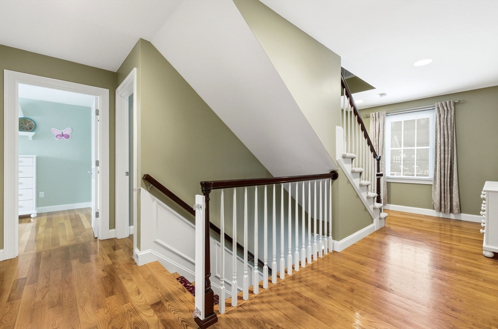 20 Parker Road Wellesley, MA 02482 - Photo 23 of 38