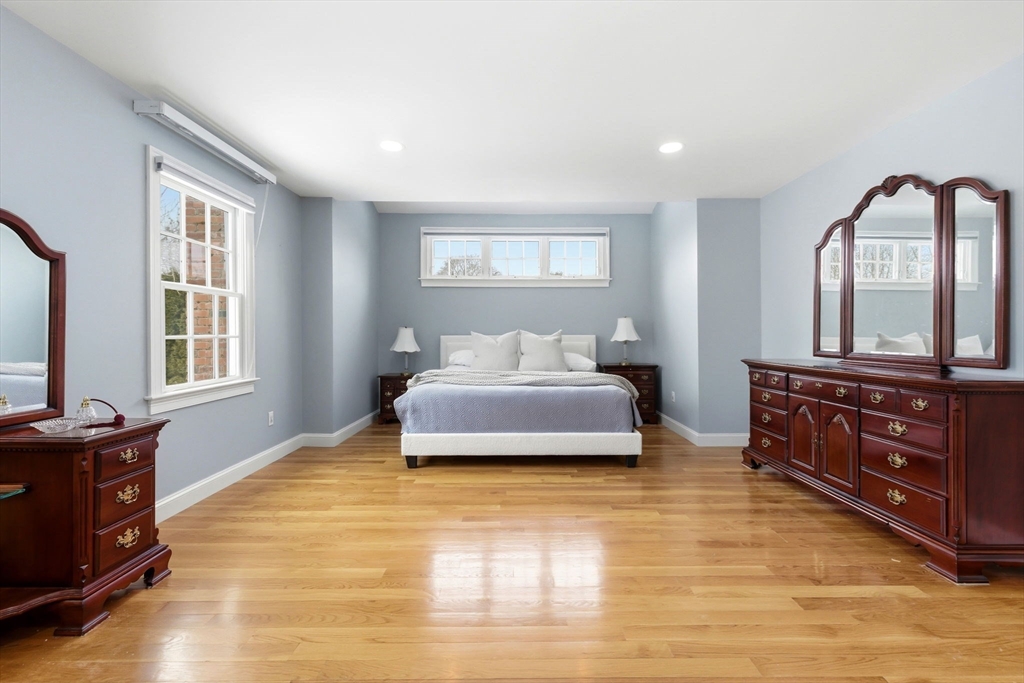 20 Parker Road Wellesley, MA 02482 - Photo 25 of 38