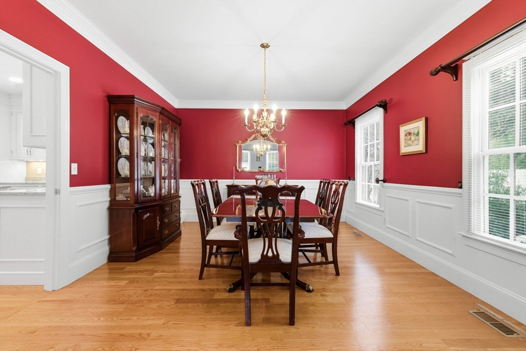 20 Parker Road Wellesley, MA 02482 - Photo 6 of 38