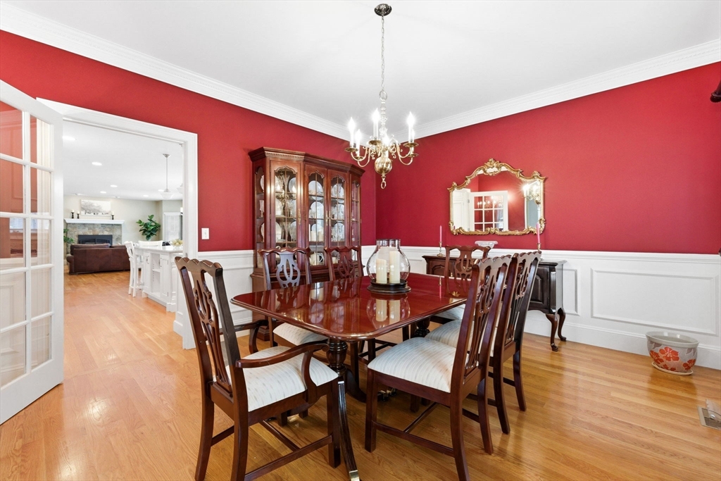 20 Parker Road Wellesley, MA 02482 - Photo 8 of 38